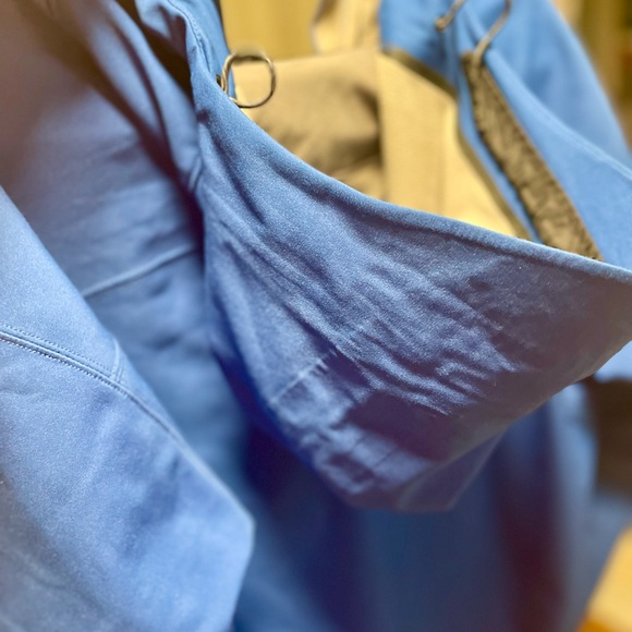 Mountain Hardwear Hooded Men's Performance Jacket in Vibrant Blue; Size Large - Picture 9 of 9